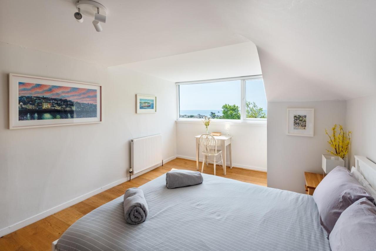 Manacles - Spacious Flat Near Beach With Sea Views & Parking Фалмут Экстерьер фото